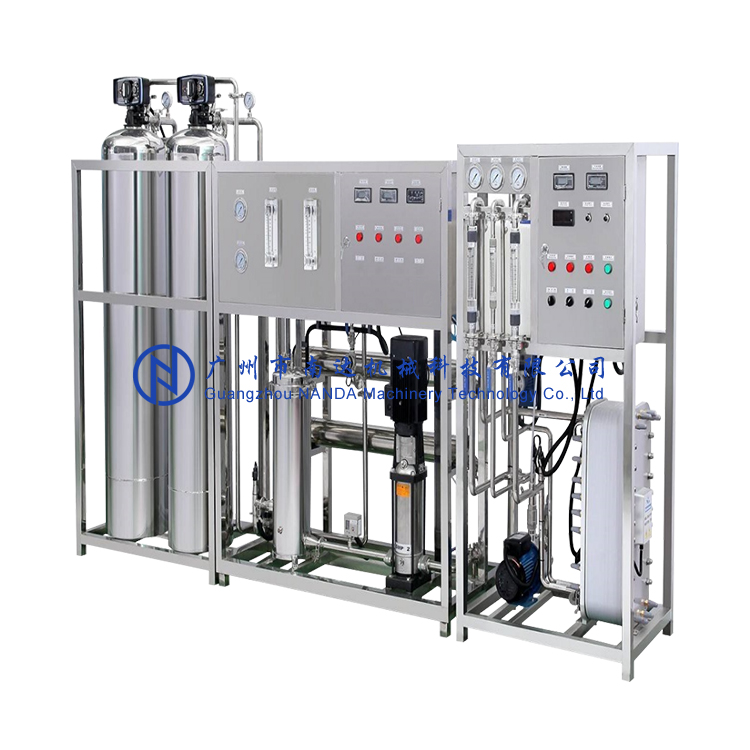一級(jí)反滲透設(shè)備